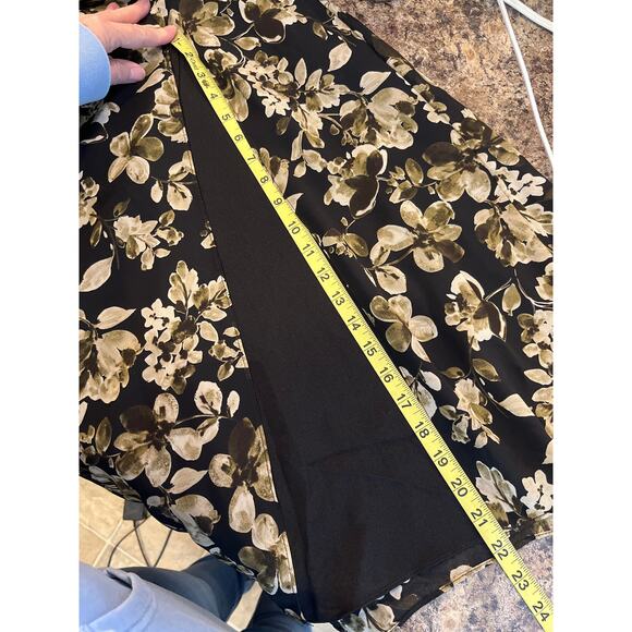 Dress Forum NEW Medium Midi Shift Dress with Large Front Slit Spaghetti Strap - Picture 10 of 10